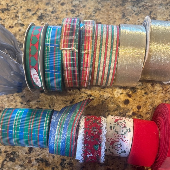 Festive Ribbon Collection - Picture 6 of 12